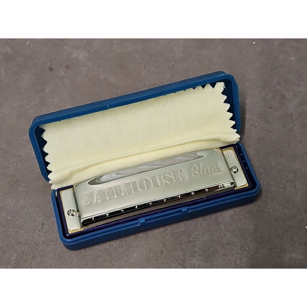 Pantheon Jailhouse Blues Pantheon Harmonica with Case‎ Key E